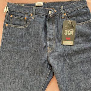 LEVIS 501 size 32 NWT